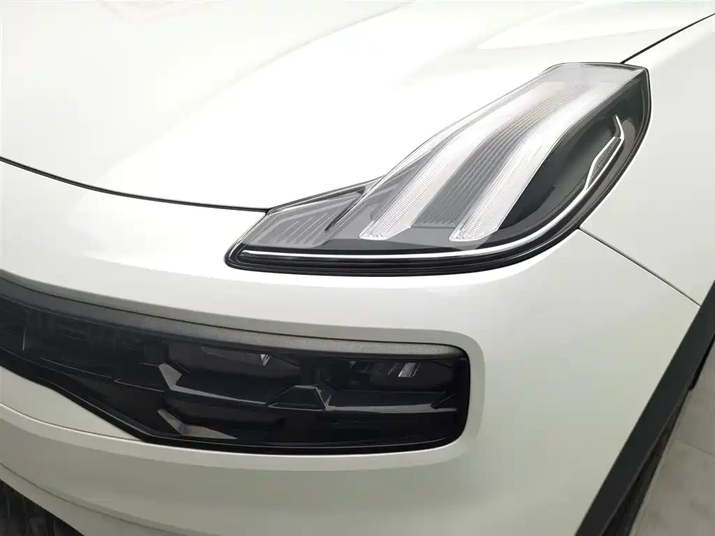 Lynk & Co Lynk & Co 06 2023 Remix 1.5T Power Halo