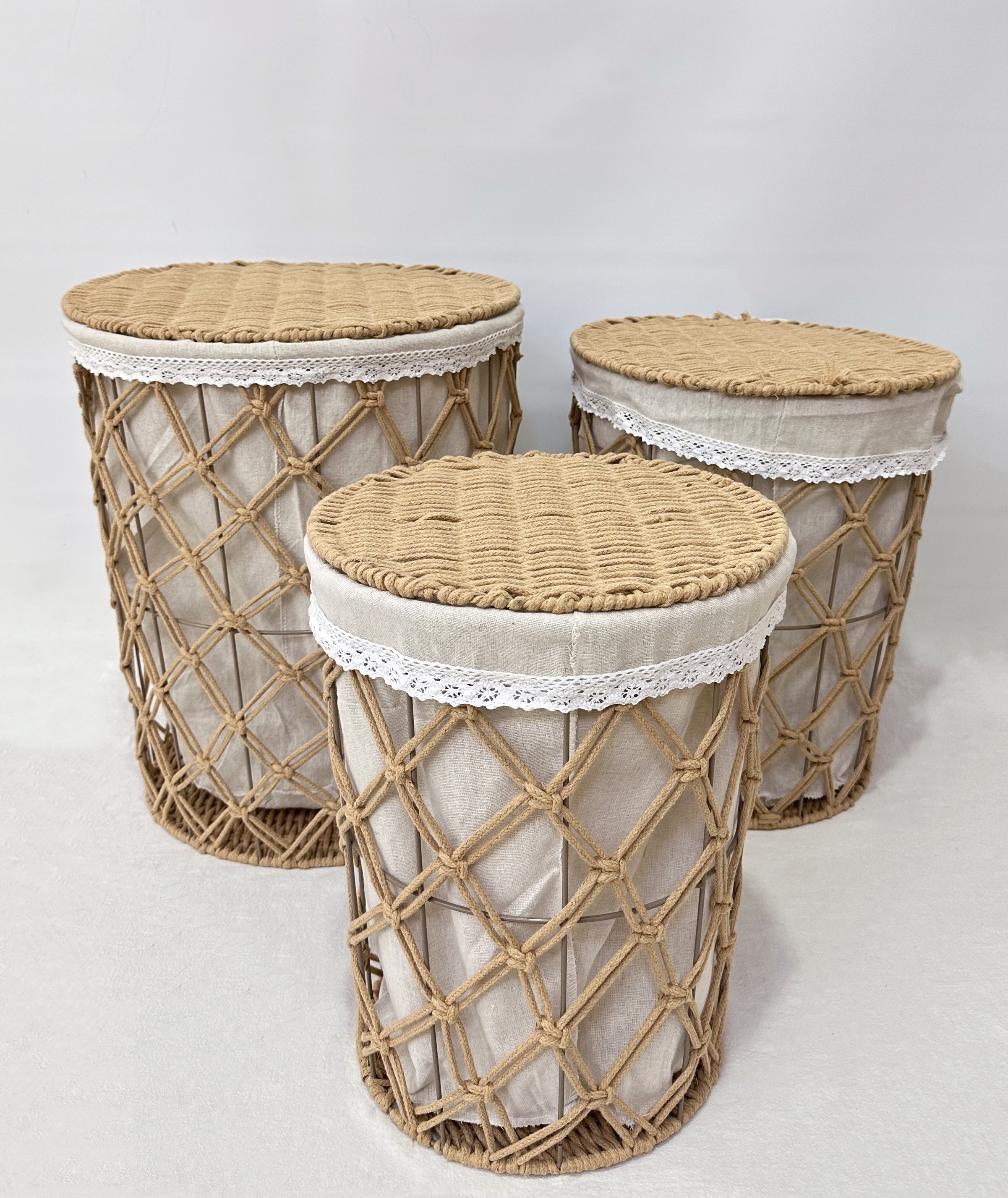 Three Sizes Natural Jute Rope Woven Laundry Basket with Lid, Metal Frame Dirty Clothes Storage Hamper with Lace Liner for Home Bathroom Decor,www.kongzeglobal.com,Three Sizes Natural Jute Rope Woven Laundry Basket with Lid, Metal Frame Dirty Clothes Storage Hamper with Lace Liner for Home Bathroom Decor-www.kongzeglobal.com