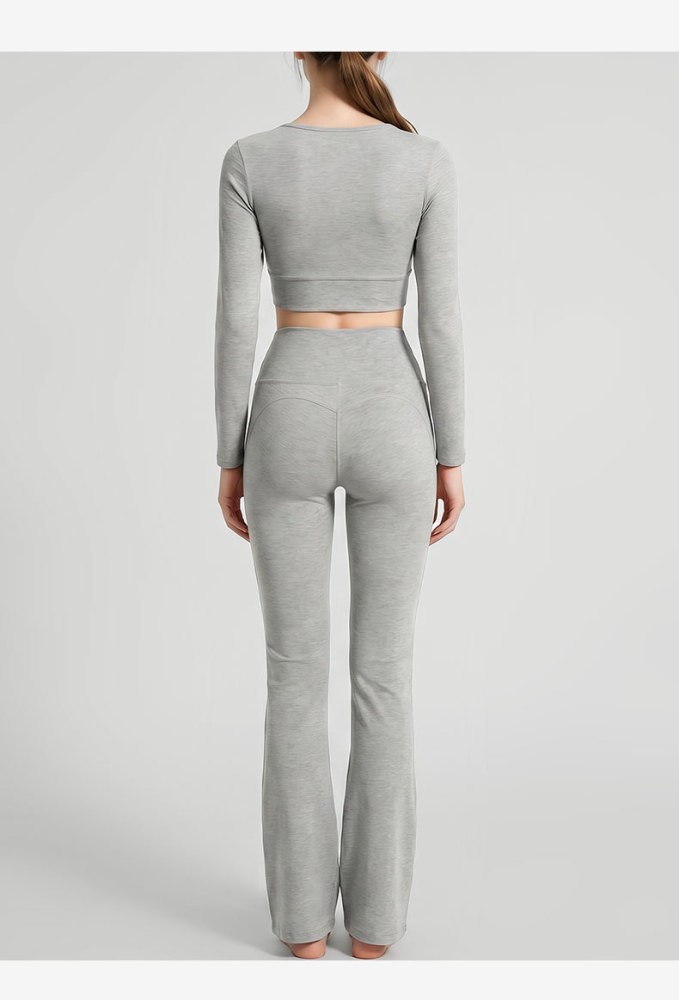 High-elastic yoga suit set, pleated sporty long-sleeved yoga wear for women, Pilates style, loose-fitting yoga wide-leg pants.