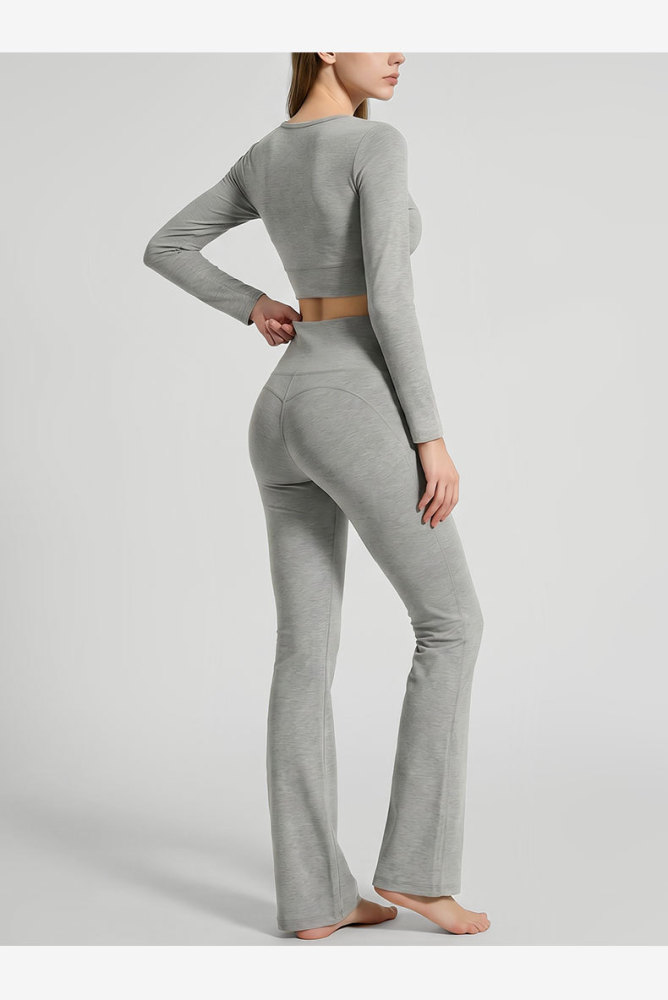 High-elastic yoga suit set, pleated sporty long-sleeved yoga wear for women, Pilates style, loose-fitting yoga wide-leg pants.