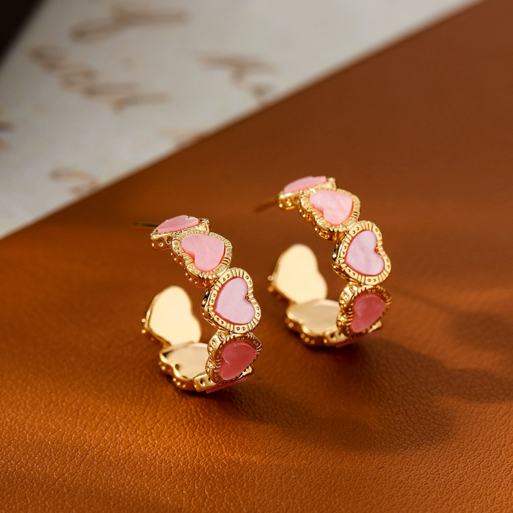Copper-plated gold simple and elegant pink heart earrings for women niche retro fashion high-end hoop earrings