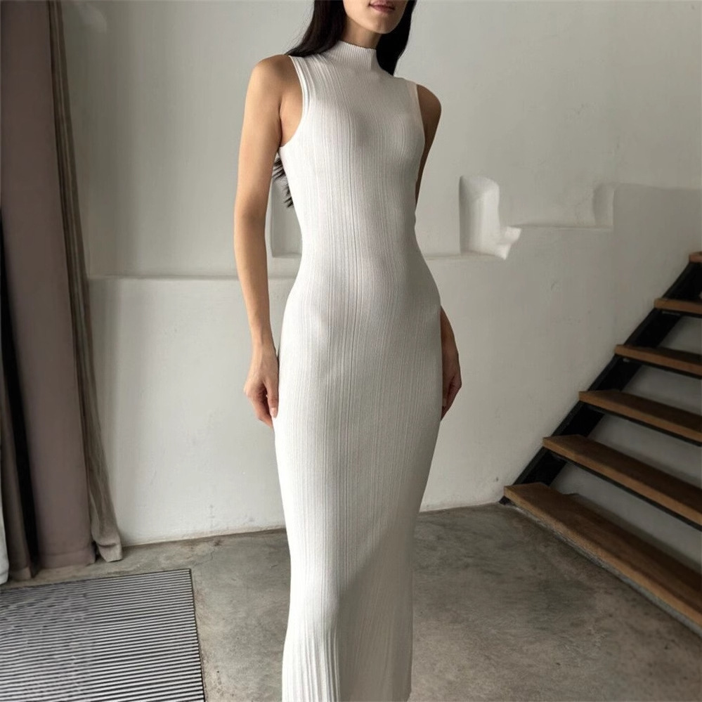 Western-style knitted high neck sleeveless bodycon dress new for Spring Summer
