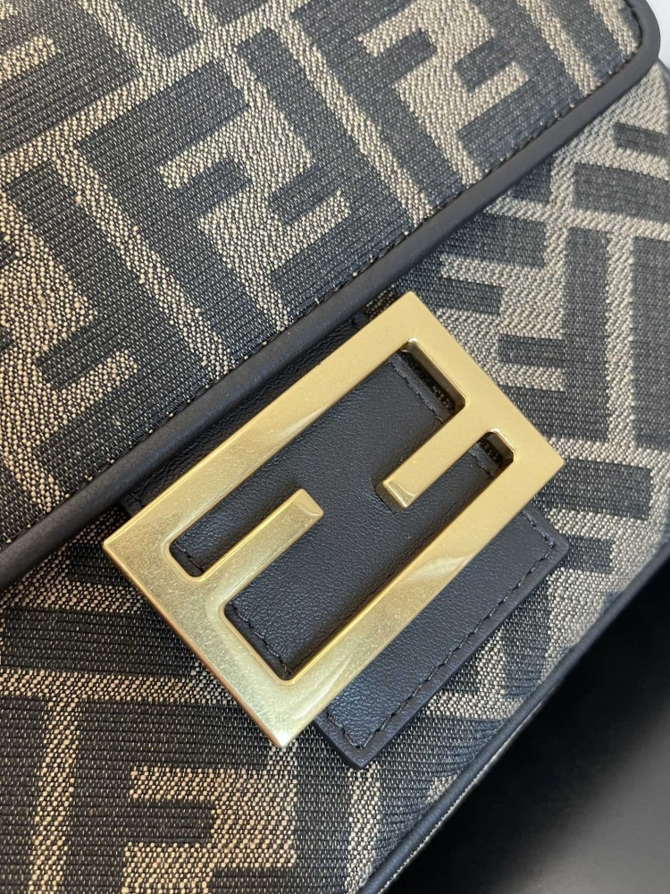 Fendi Baguette Chain Midi FF Jacquard 8BR793AKBZF1EM3 (Tobacco Brown)