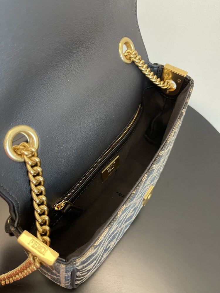 Fendi Baguette Chain Midi FF Jacquard 8BR793AKBZF1EM3 (Tobacco Brown)