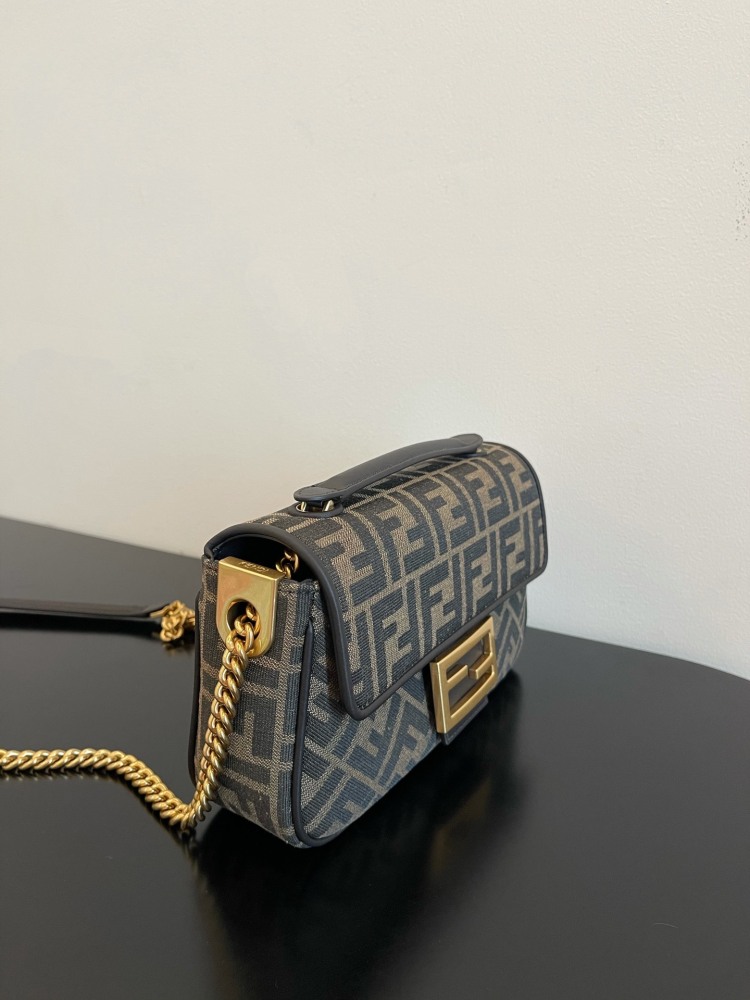 Fendi Baguette Chain Midi FF Jacquard 8BR793AKBZF1EM3 (Tobacco Brown)