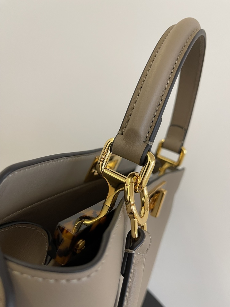 Fendi Peekaboo I See U Medium Grey Dove 8BN321AQ9XF1KM8