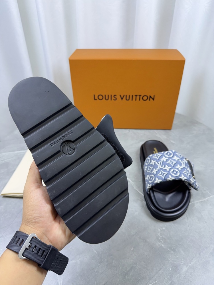 LV Slippers Louis Vuitton Pool Pillow Comfort‌-Light Blue