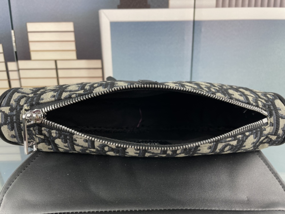 Dior Oblique Men Saddle Belt Bag 886882
