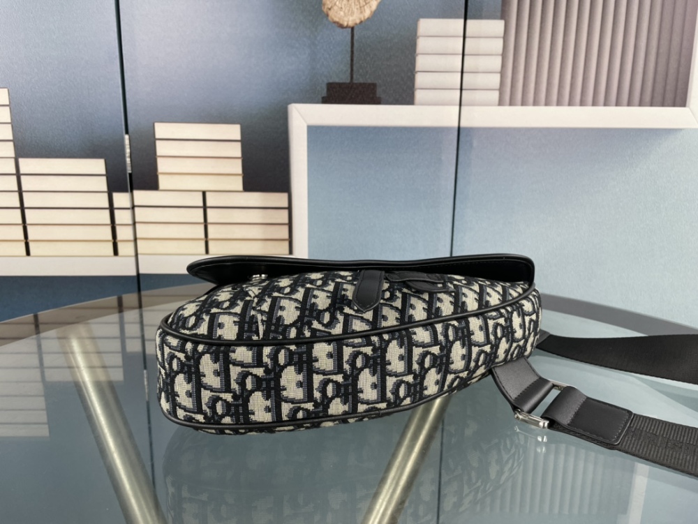 Dior Oblique Men Saddle Belt Bag 886882