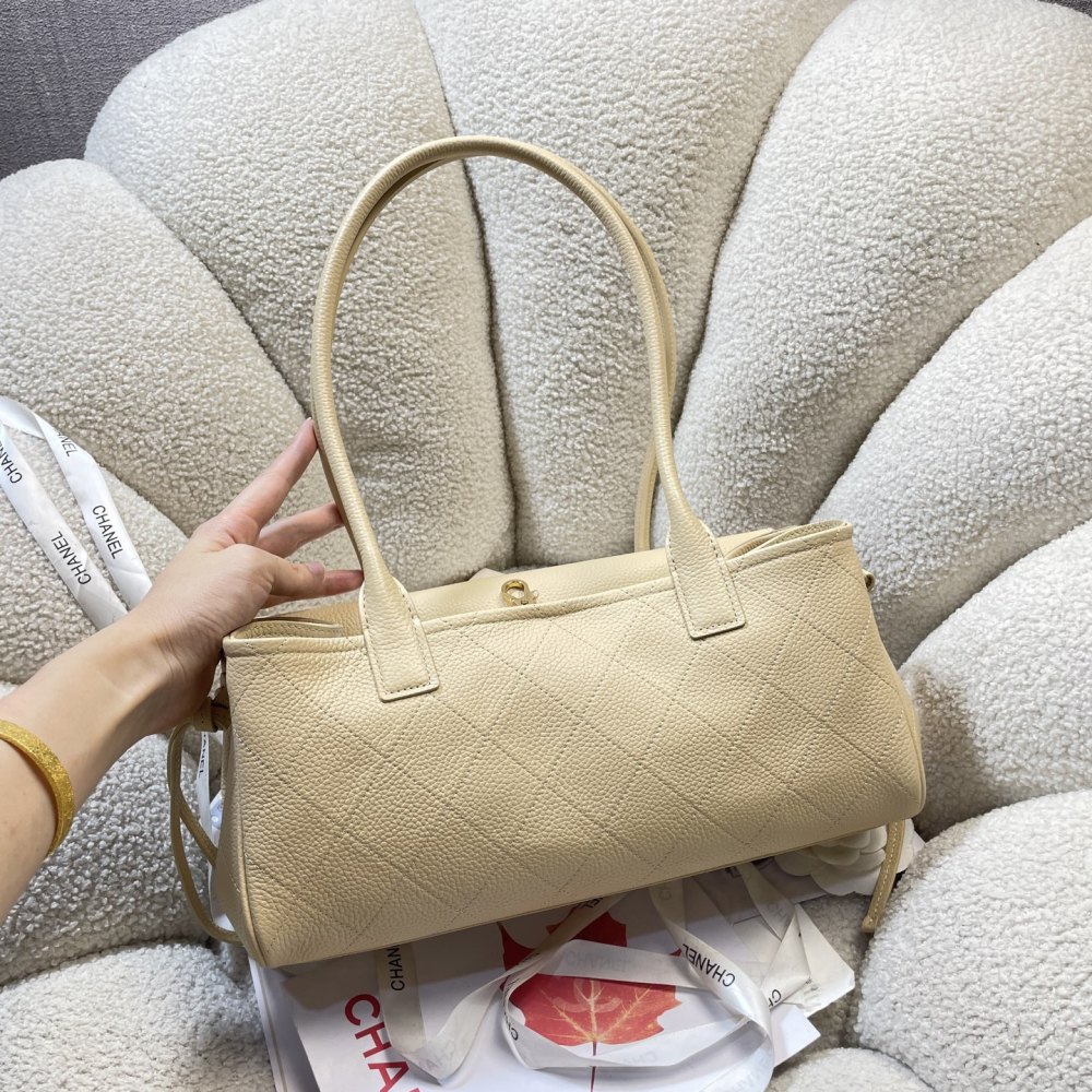 CHANEL AS6288B24248U1536 Small Shopping Bag Light Beige Grained Calfskin Gold Hardware