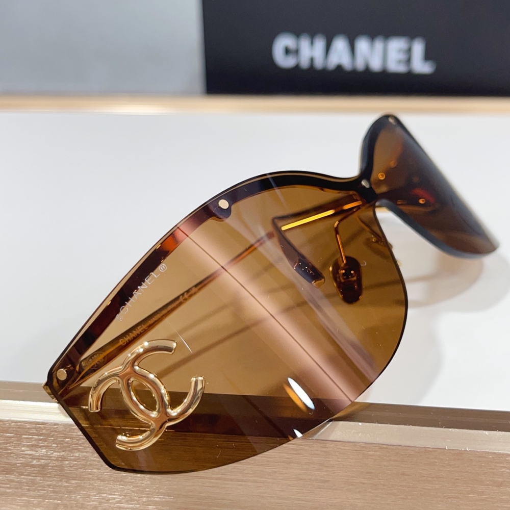 CHANEL A71615 Rimless Shield Sunglasses, Large Side CC Logo Y2K Wraparound Shades UV400