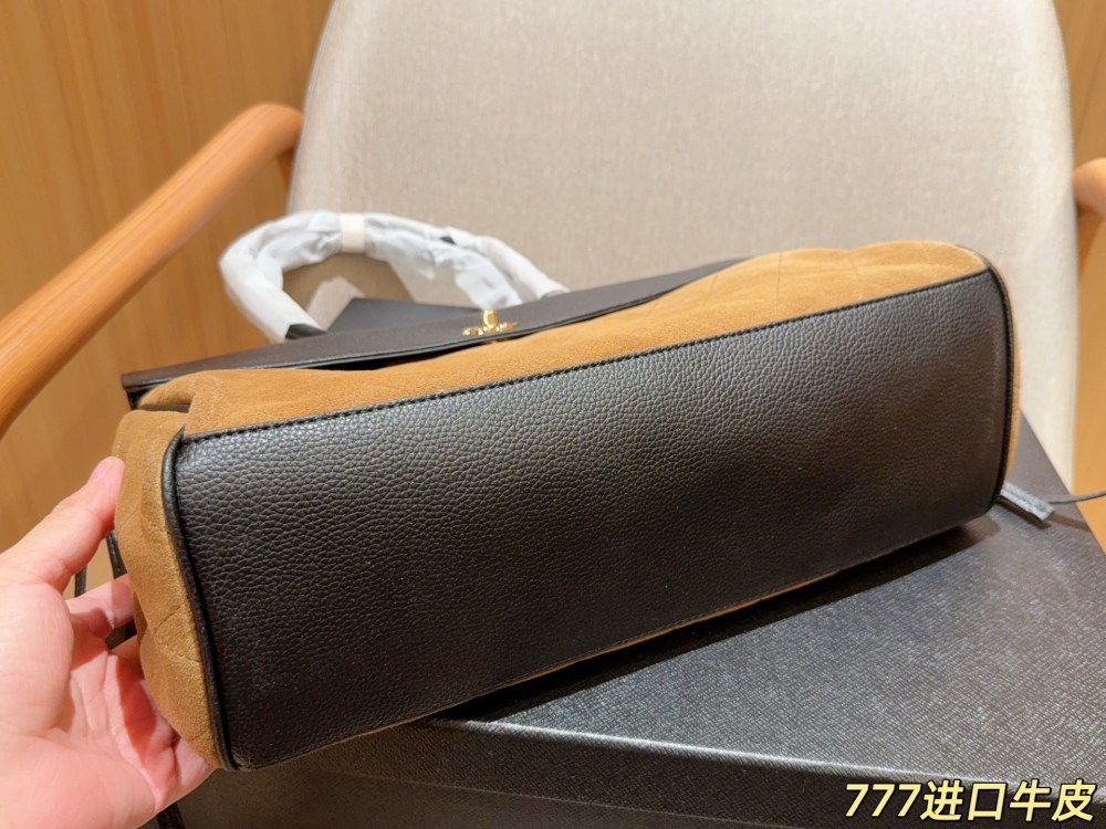 Chanel 26S Suede Baguette Bag Cowhide Tote Bag With Large Capacity Size 37×24×14CM