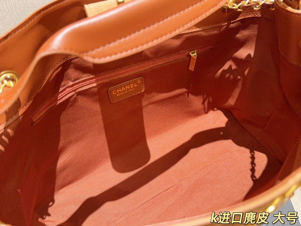 CHANEL AS5634 Hobo Handbag 25A Suede and Leather Hobo Large Tote