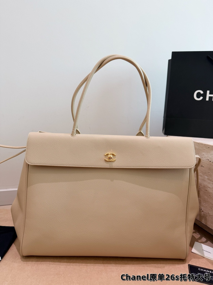 Chanel 26S Large Tote Bag Spring-Summer 2026 Extra Large Capacity Jennie's Same Gold C-Lock