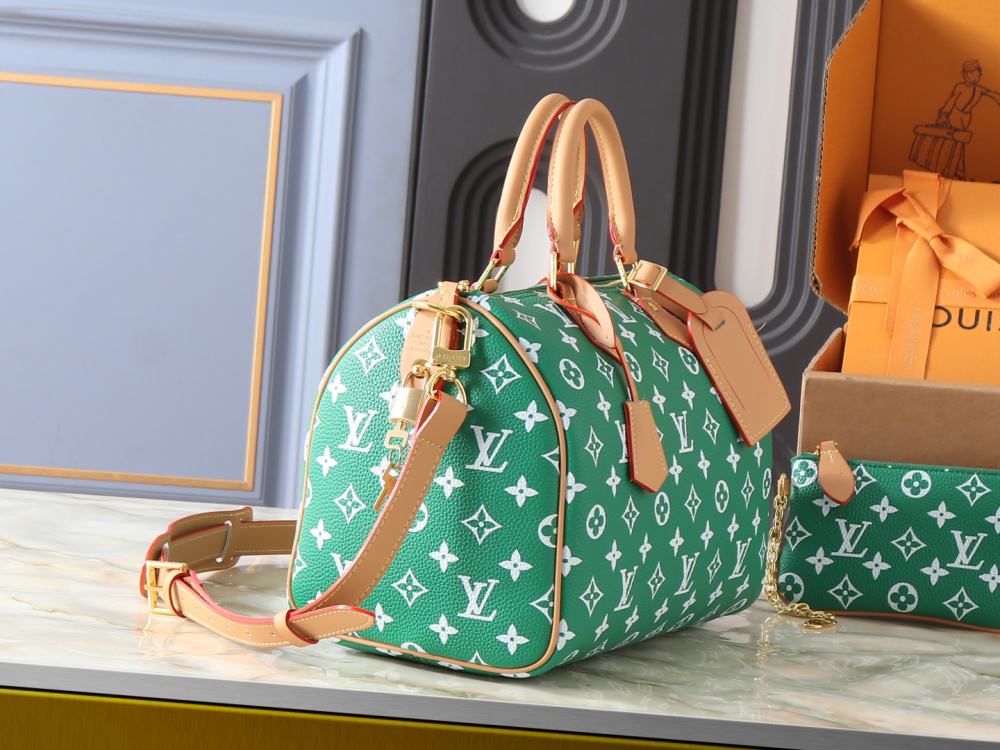 LV Speedy P2.52 Bandoulière 30 Handbag M24423