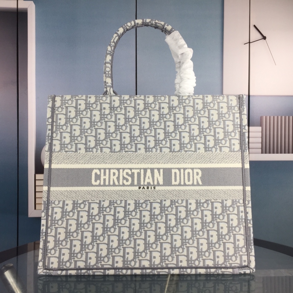 Dior Book Tote Bag Medium 1286