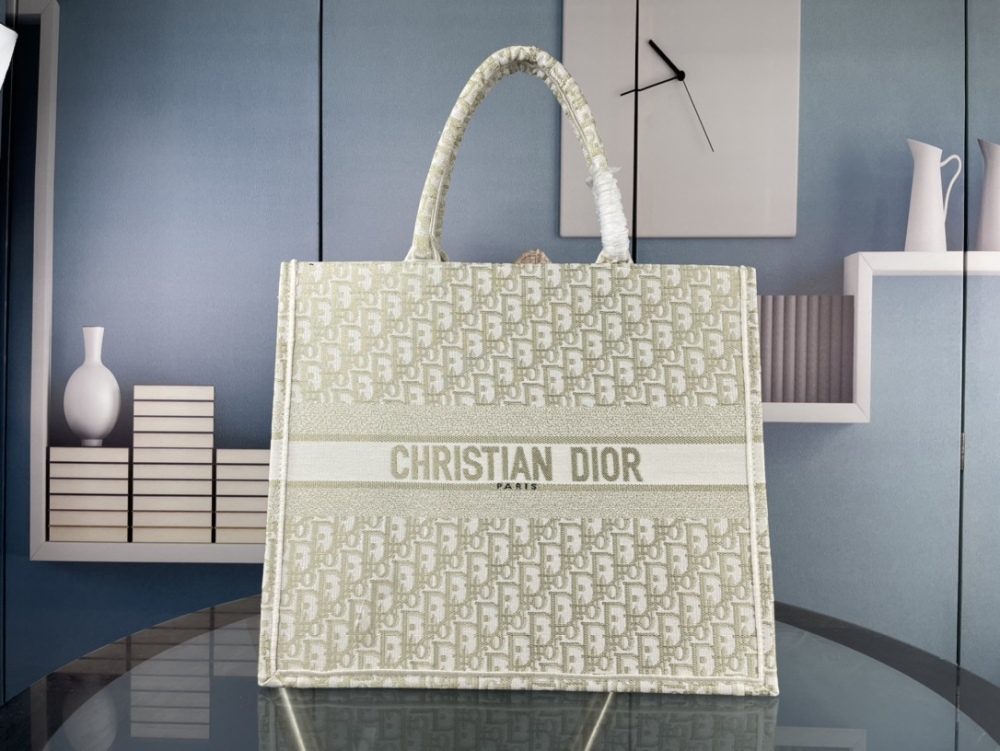 Dior Book Tote Bag Medium 1286