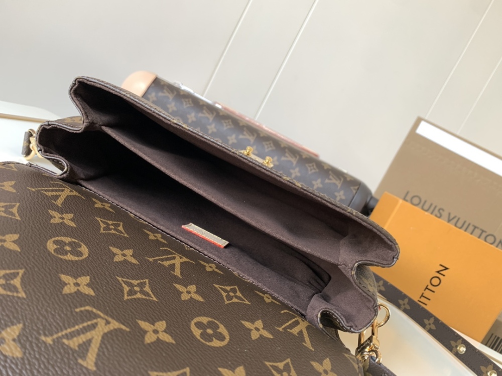 Louis Vuitton Pochette Métis Monogram Canvas Crossbody Bag M44875 | LV Classic Metis Messenger Handbag