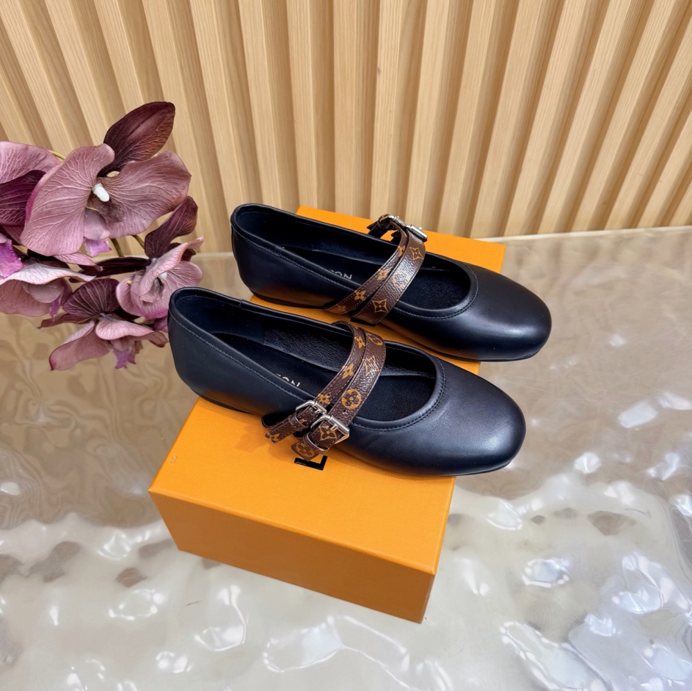 LV Bella Mary‑Jane Ballerina Flats, Double Monogram Canvas Buckle Strap Women Flat Ballet Shoes-Black