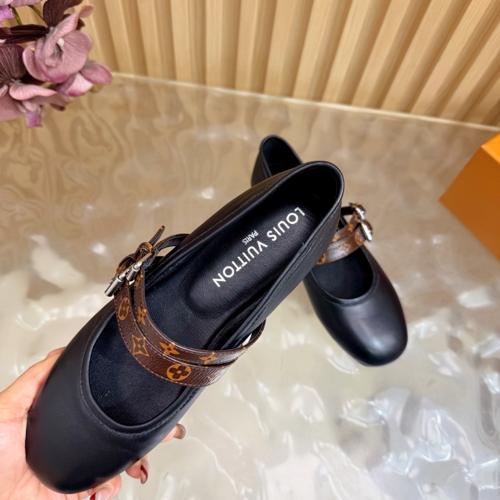 LV Bella Mary‑Jane Ballerina Flats, Double Monogram Canvas Buckle Strap Women Flat Ballet Shoes-Black