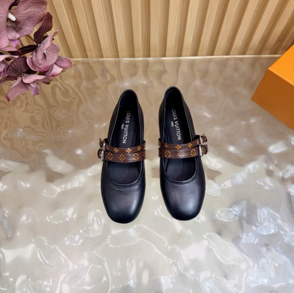 LV Bella Mary‑Jane Ballerina Flats, Double Monogram Canvas Buckle Strap Women Flat Ballet Shoes-Black
