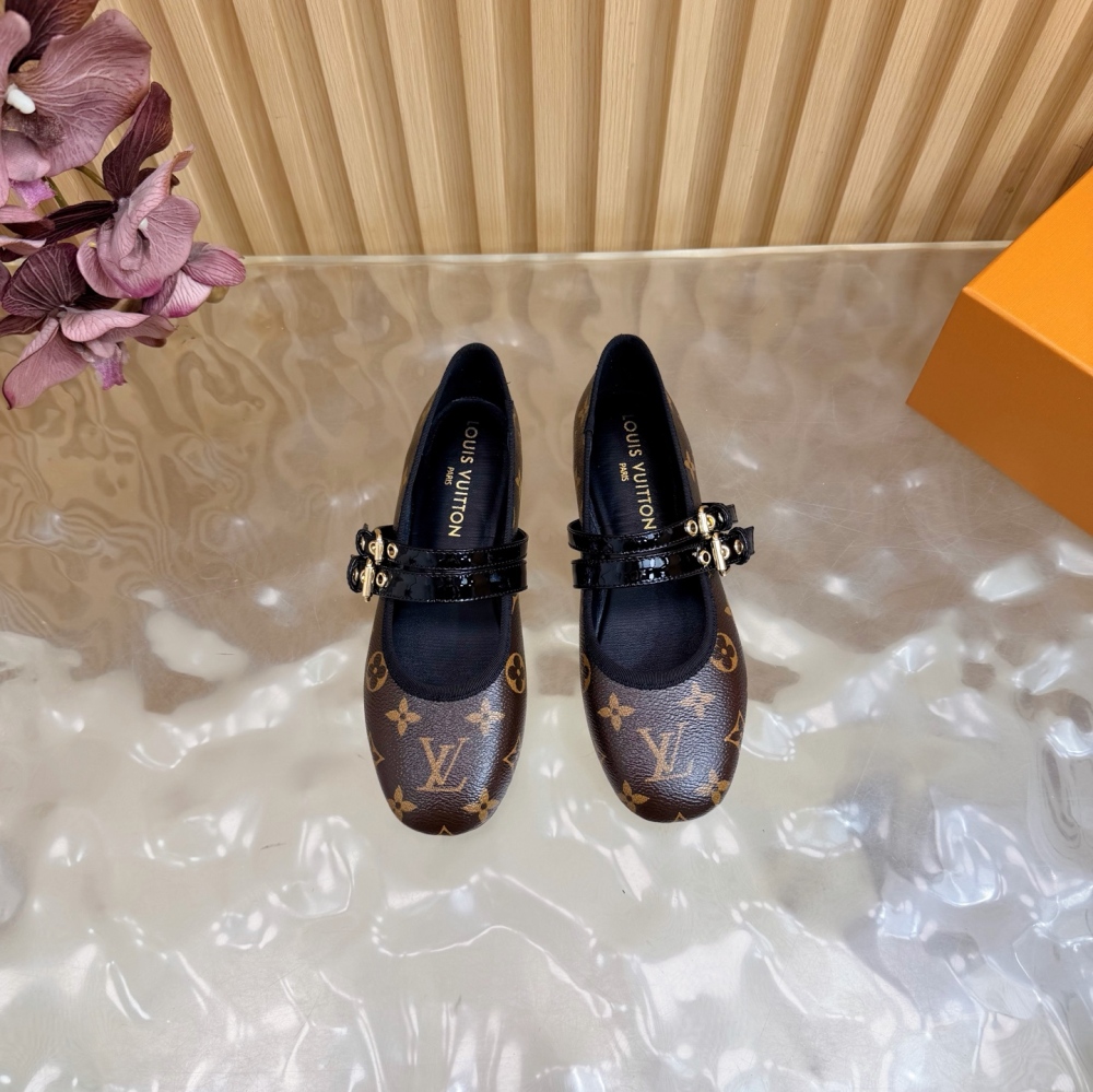 LV Bella Mary‑Jane Ballerina Flats, Double Monogram Canvas Buckle Strap Women Flat Ballet Shoes-Brown