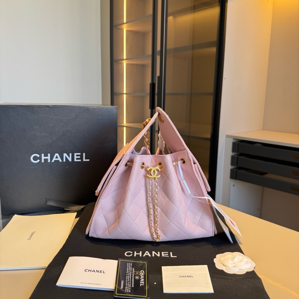 CHANEL 25 Hobo Handbag Golden Caviar Granulated Beef Skin Drawstring Bucket Tote