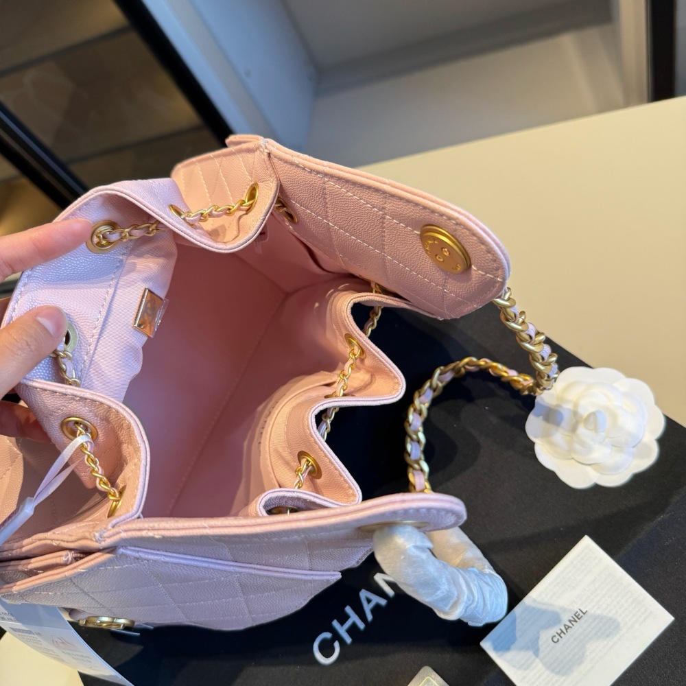 CHANEL 25 Hobo Handbag Golden Caviar Granulated Beef Skin Drawstring Bucket Tote