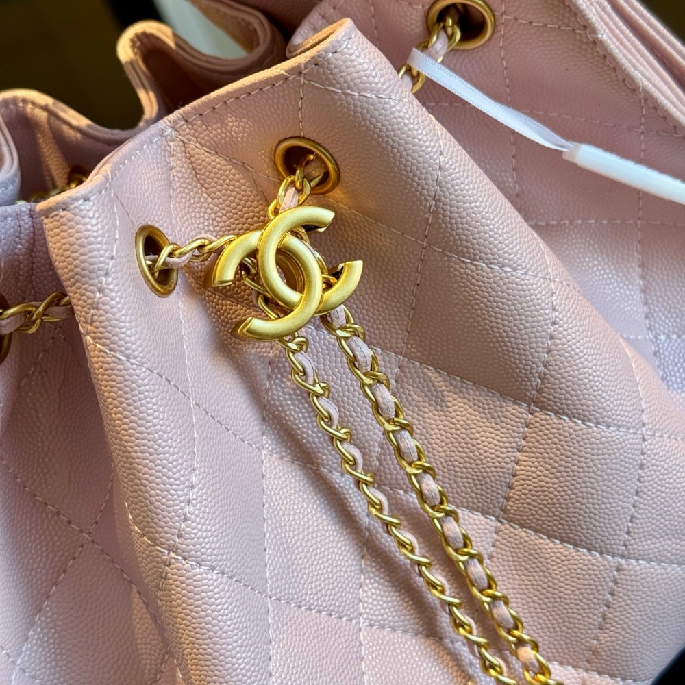 CHANEL 25 Hobo Handbag Golden Caviar Granulated Beef Skin Drawstring Bucket Tote