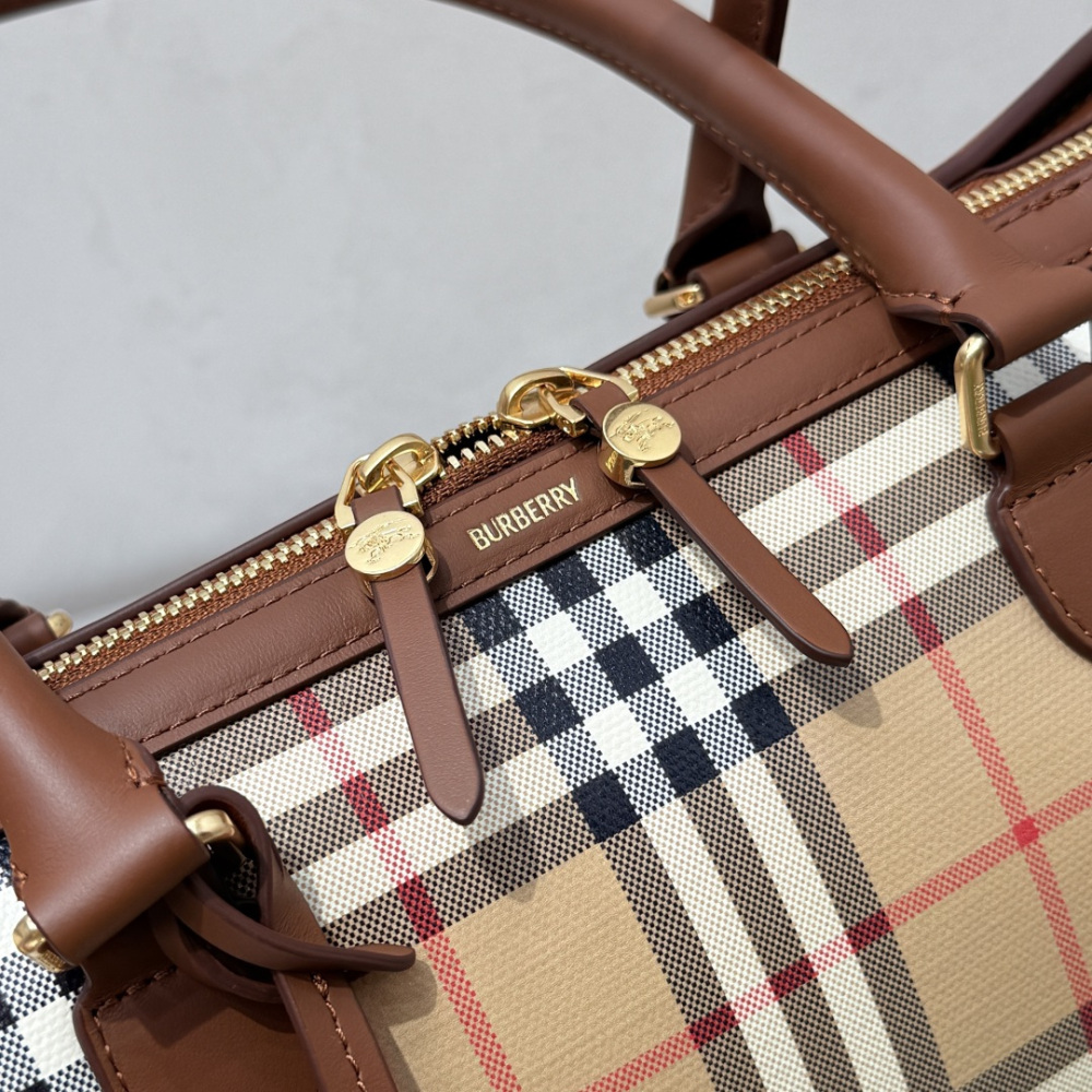 Burberry Check Trench Zip Tote Vintage Sand Check Canvas Brown Leather Trim Two Sizes Handbag