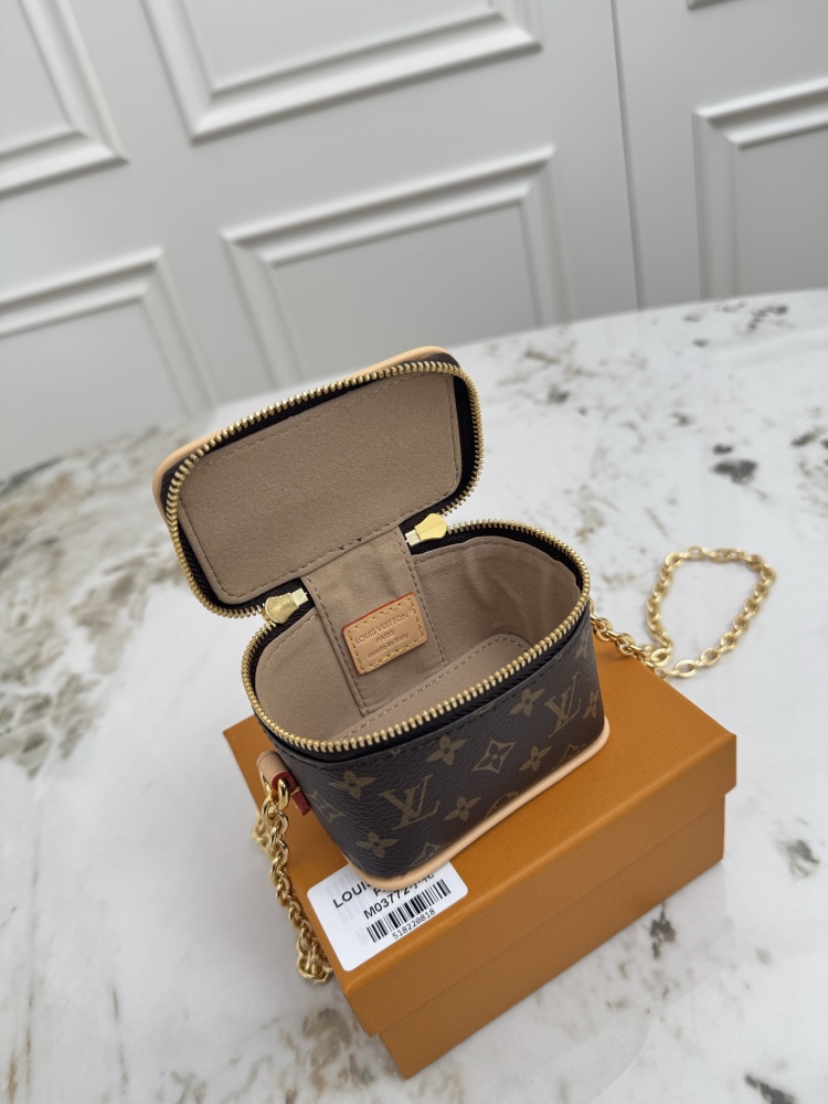 Louis Vuitton Nice Mini Vanity Case Chain Crossbody Bag M03772