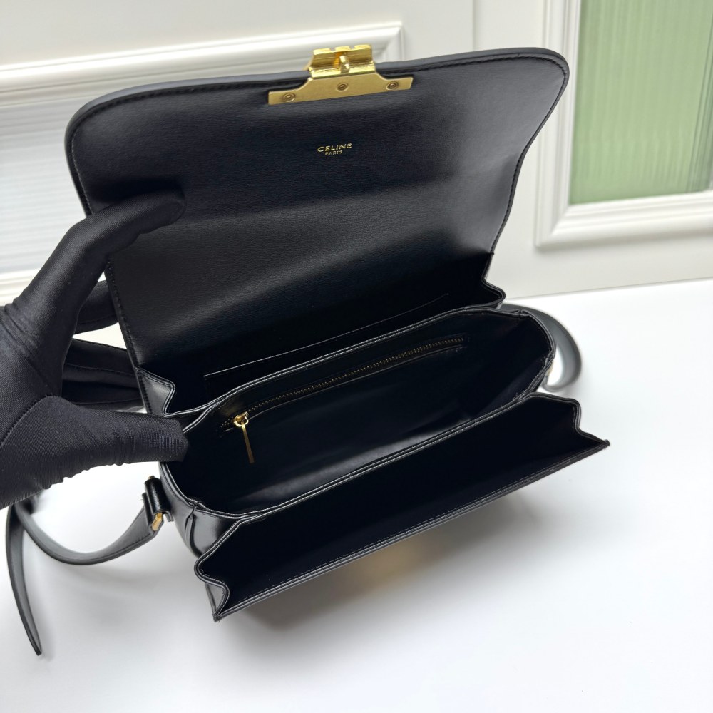 Celine Classique Triomphe Bag in Shiny Calfskin 006