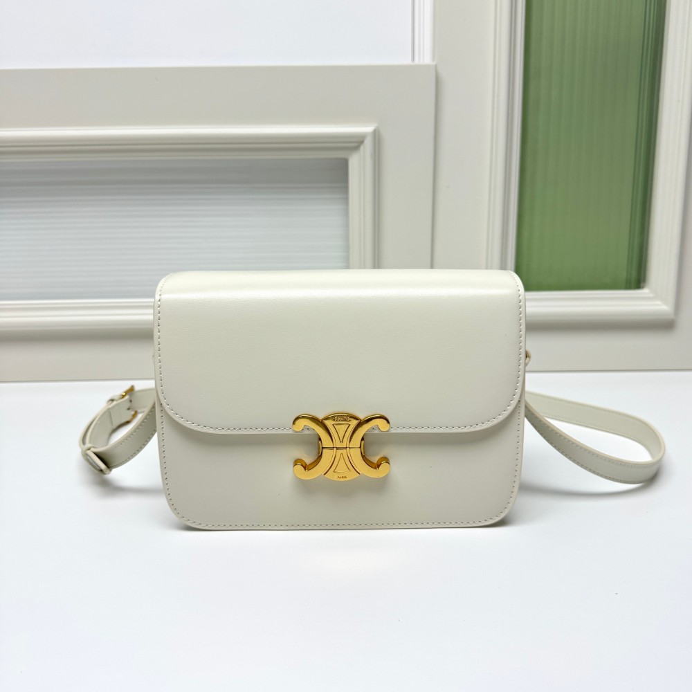 Celine Classique Triomphe Bag in Shiny Calfskin 006