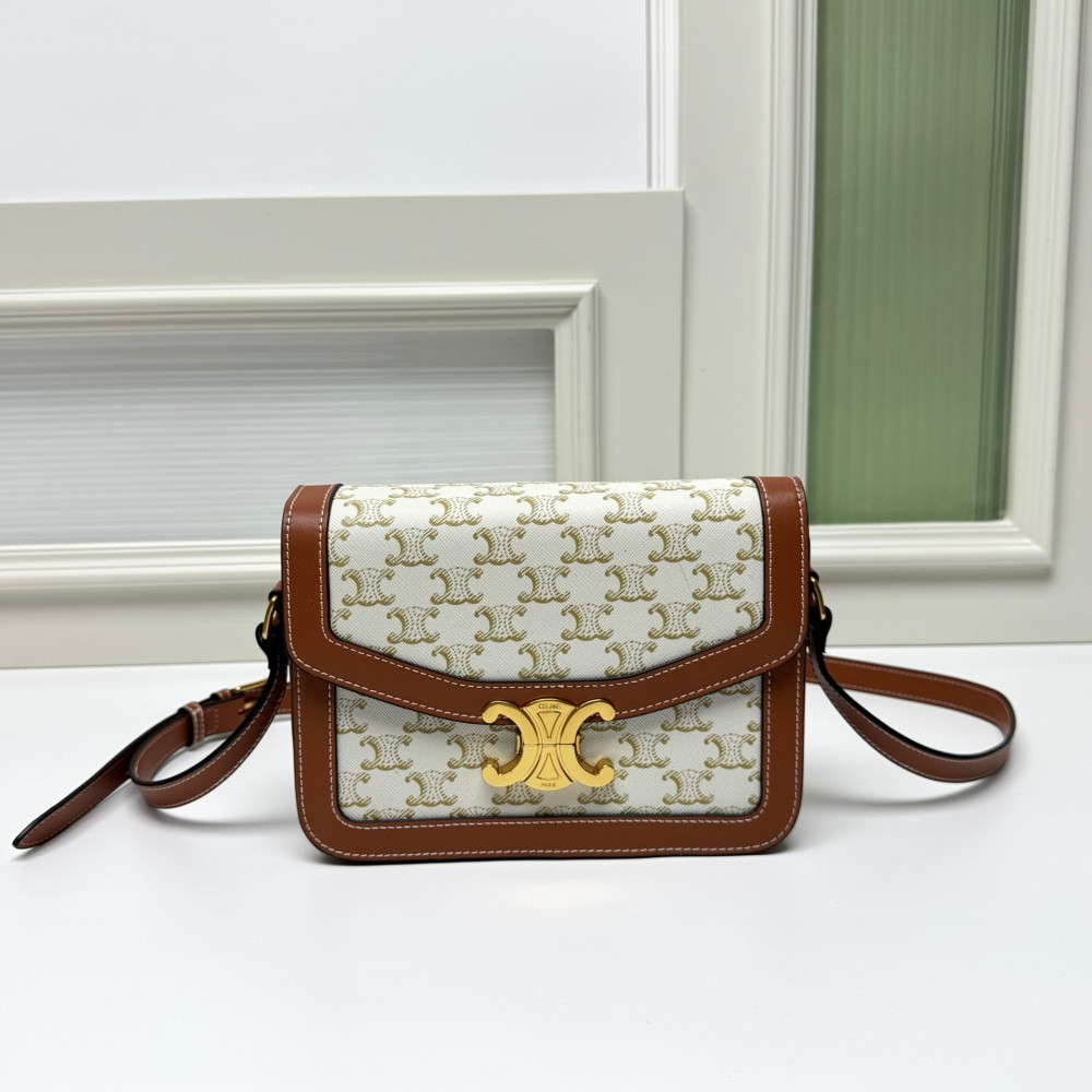 Celine Classique Triomphe Bag in Shiny Calfskin 006
