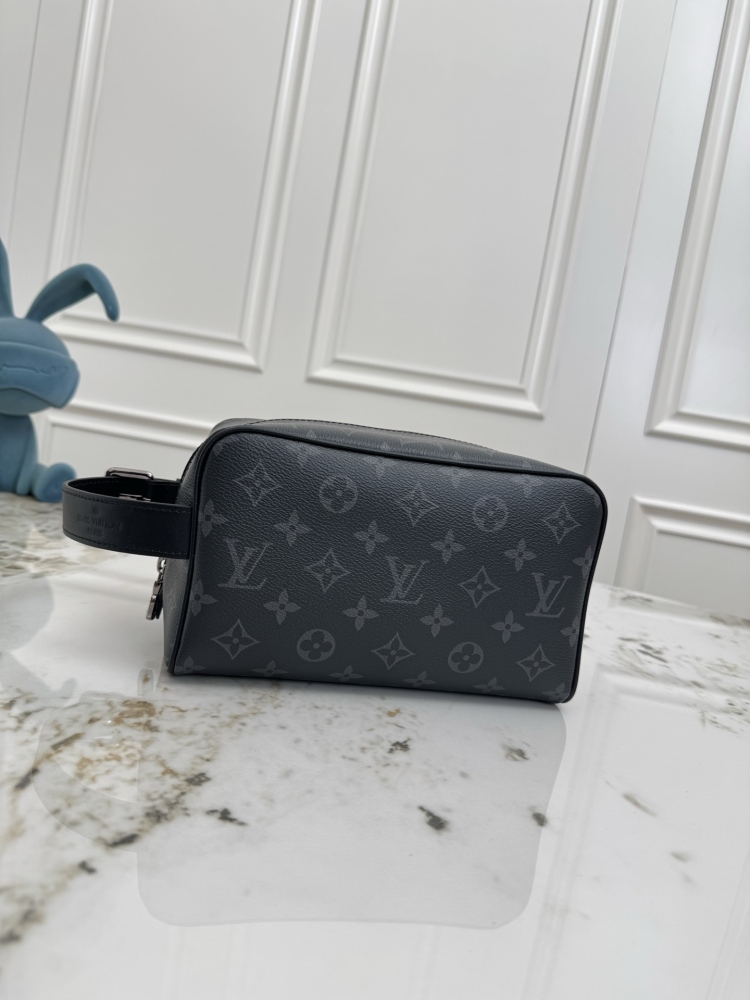LV Locker Dopp Kit Toiletry Pouch Monogram Canvas Travel Wash Bag M83112 Unisex Cosmetic Makeup Bag With Adjustable Leather Handle