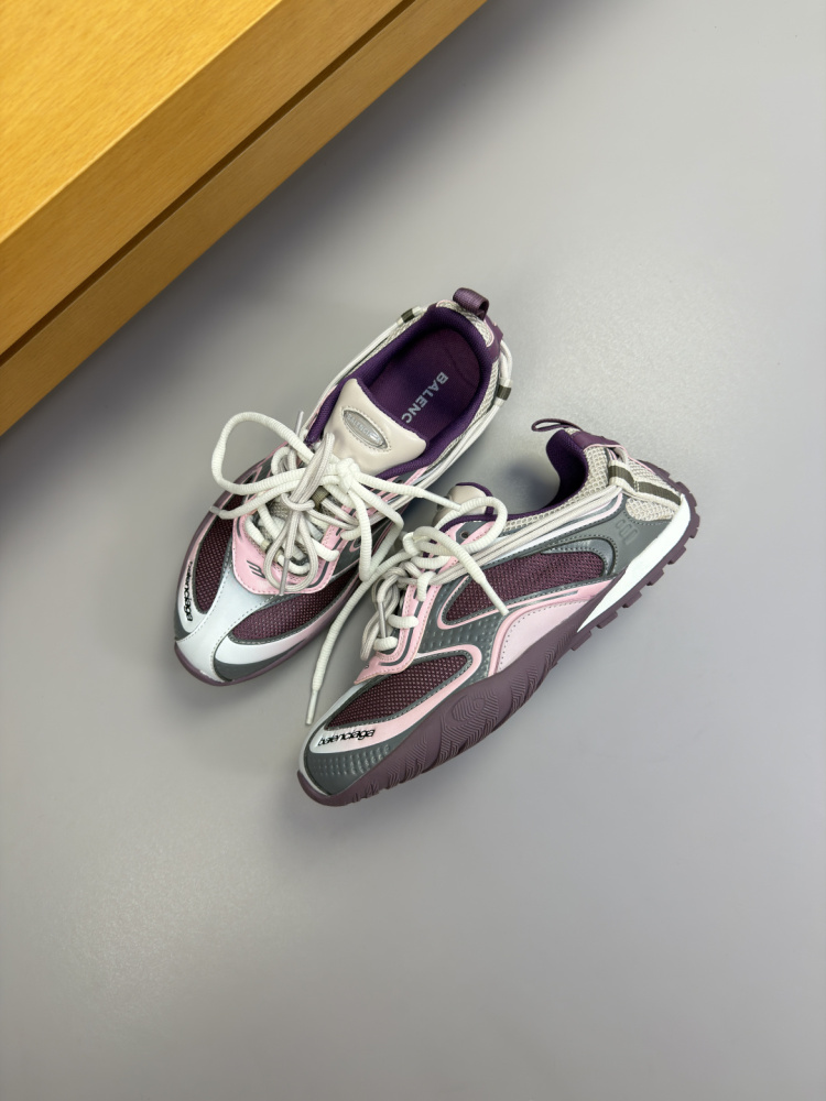 Balenciaga Radar Gradient Lines Sneakers Purple Pink Mesh Panel Running Shoes Luxury Designer Low Top Casual Sneakers for Daily Street Style