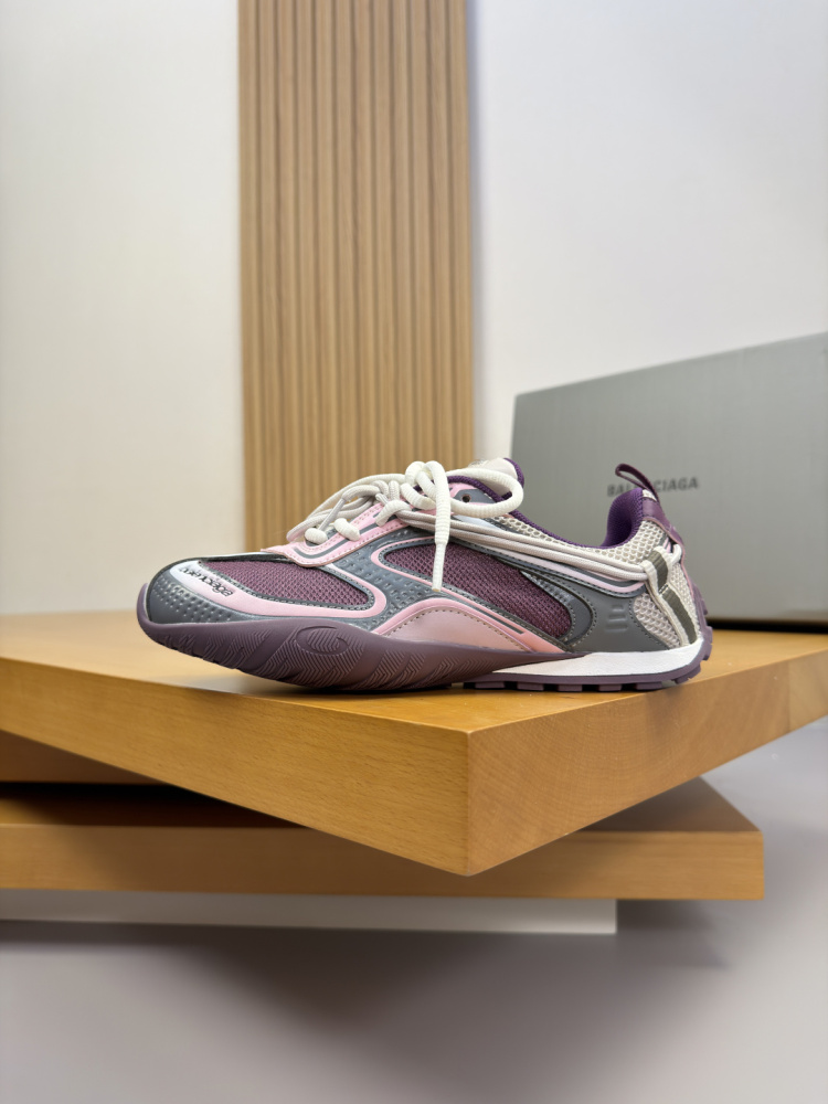 Balenciaga Radar Gradient Lines Sneakers Purple Pink Mesh Panel Running Shoes Luxury Designer Low Top Casual Sneakers for Daily Street Style