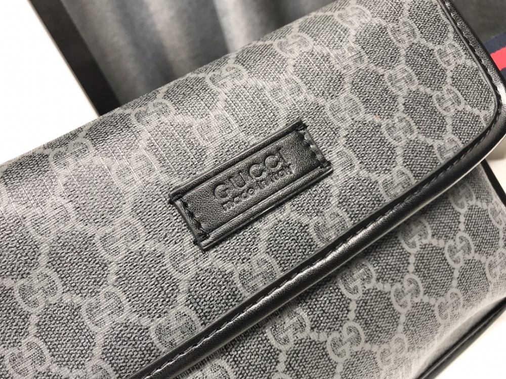 Gucci Ophidia GG Small Messenger / Belt Bag 598113