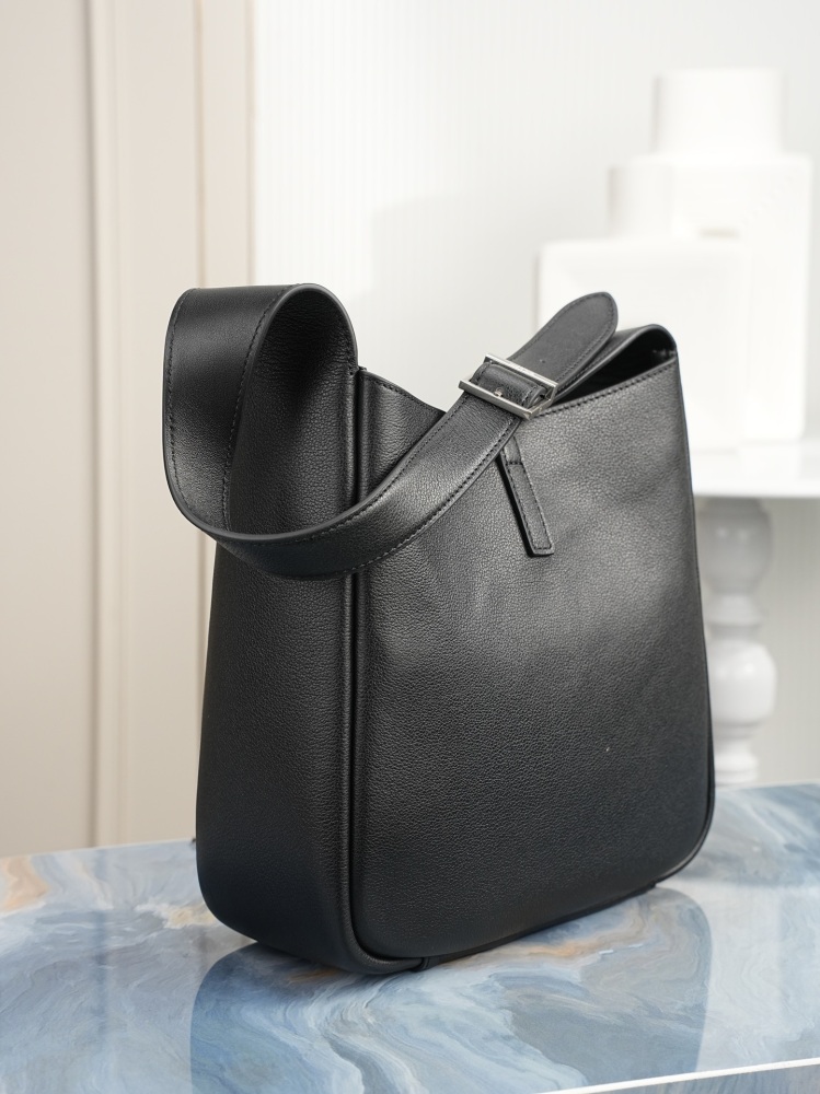 YSL Saint Laurent Le5À7 Hobo Bucket Underarm Bag 713938