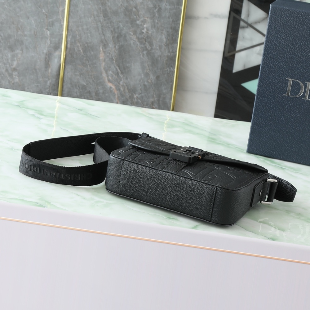 Dior Jett Style Messenger Bag with Flap, Embossed Grained Calfskin Leather Men's Crossbody Shoulder Bag