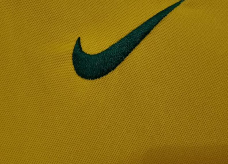 1998 Brazilian Ronaldo No. 9 football jersey, Rivaldo No. 10 short-sleeved suit, breathable and quick-drying new.