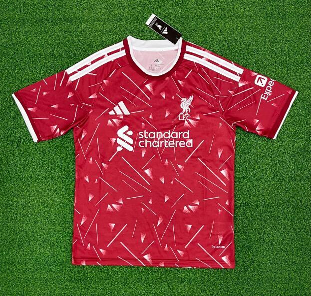 2627 Liverpool jersey, #7 Wirtz, #11 Salah, home short-sleeved football jersey, customizable for men and women.