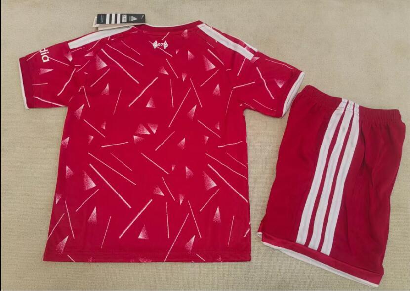 2627 Liverpool children's jersey, No. 7 Wirtz, No. 11 Salah, home short-sleeved football jersey customization.