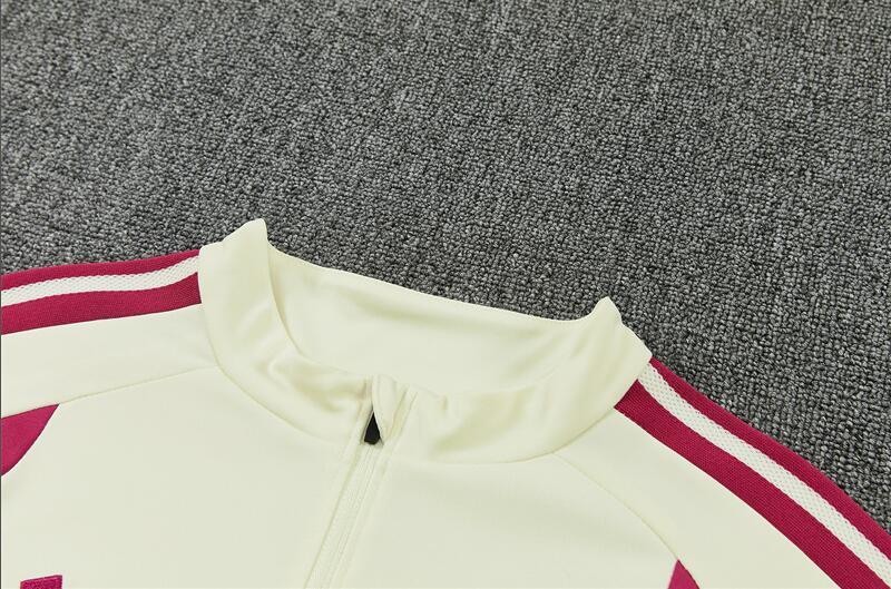 2627 Real Madrid Club Beige Half-Length Long-Sleeve Cristiano Ronaldo Football Training Suit Set for Children and Adults Customized Jersey Sports
