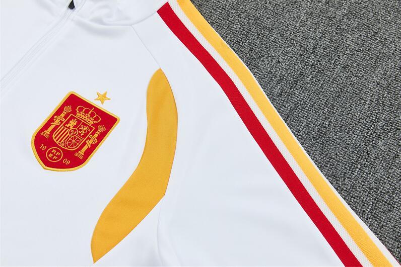 2627 Spain White World Cup Half-Length Adult Long-Sleeve Soccer Training Suit Set for Children with Printed Custom Jersey