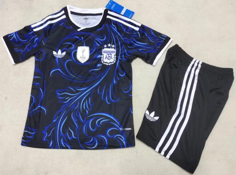 Argentina children's football kit for the 26-27 season.