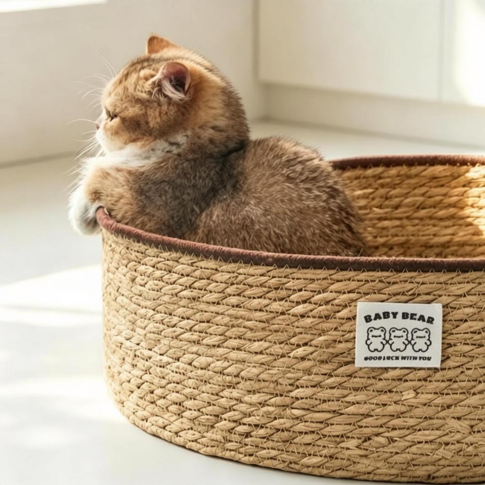 Natural Cattail Woven Cat Bed, Scratch Resistant Washable Round Pet Couch, Breathable All Season Nest for Small Medium Cats & Tiny Dogs