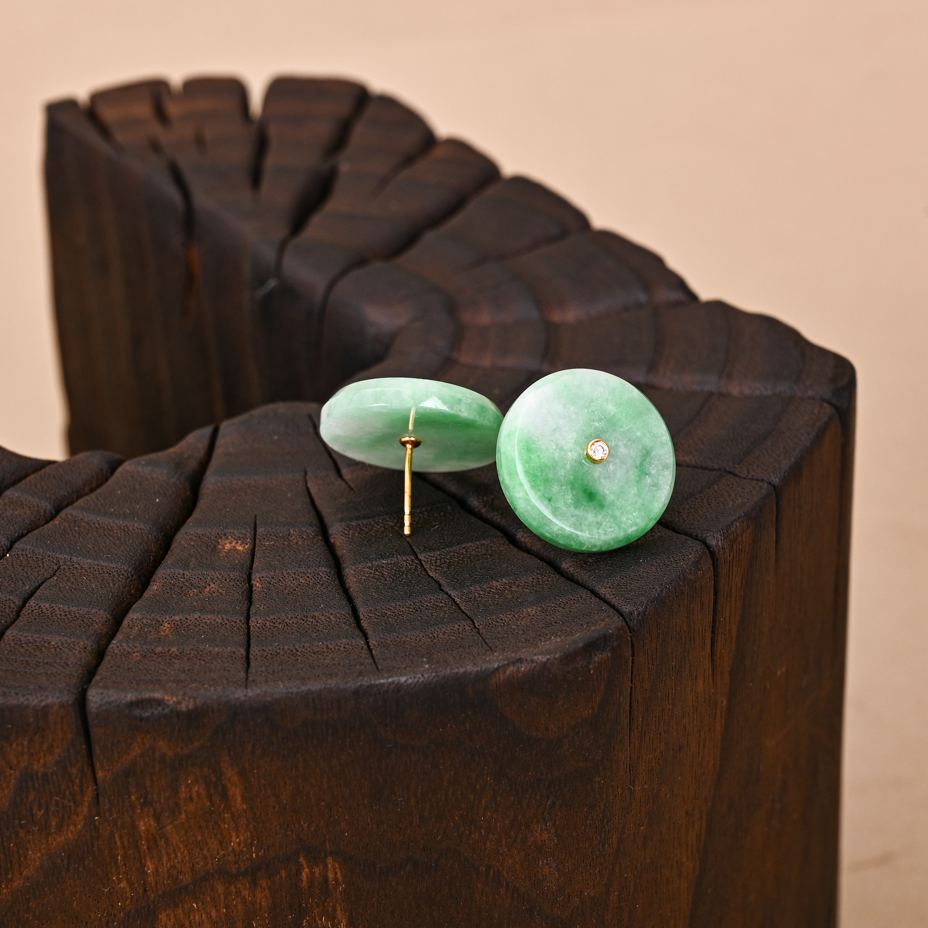 The Ping An Studs Serene Shield in green