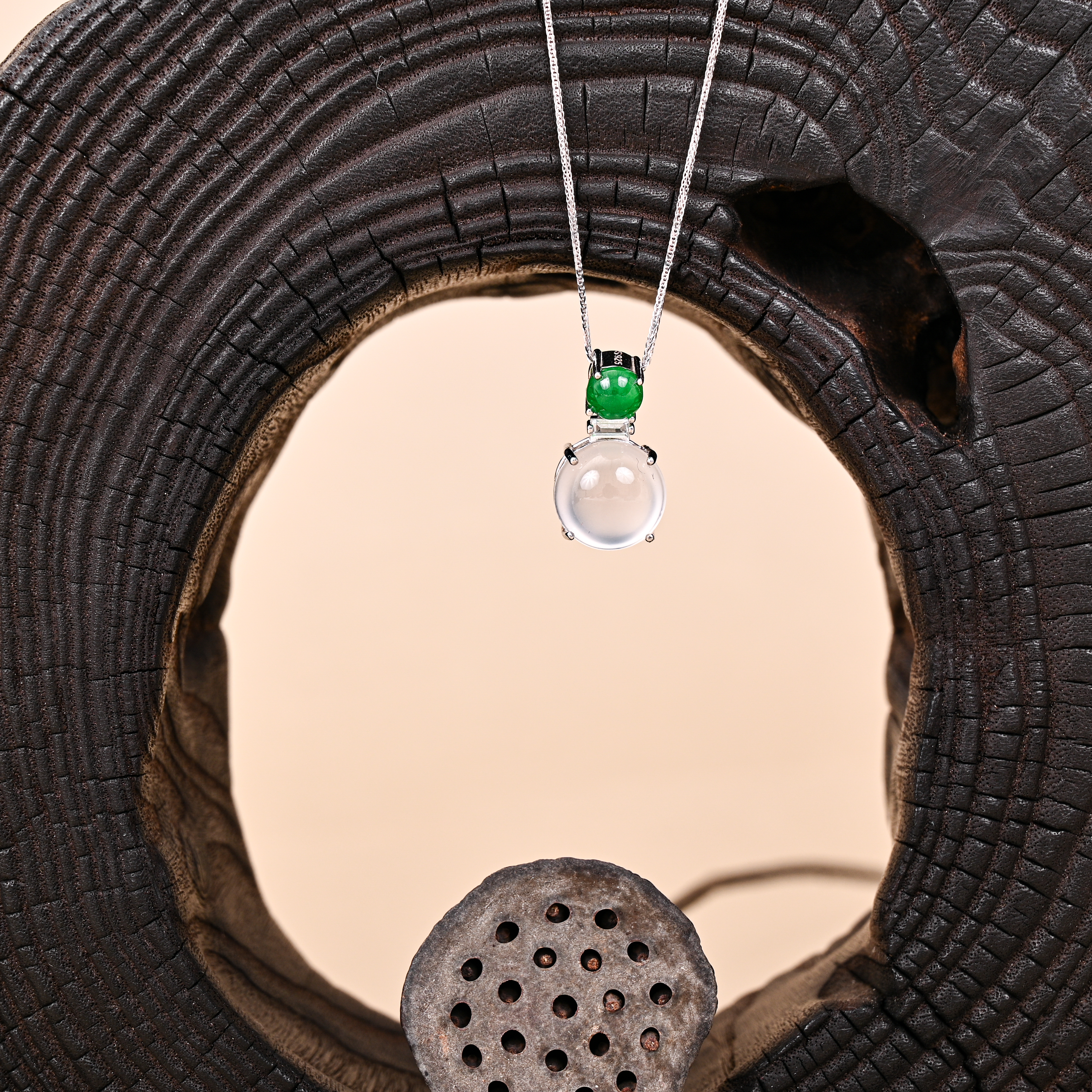 The Pure Drop Pendant