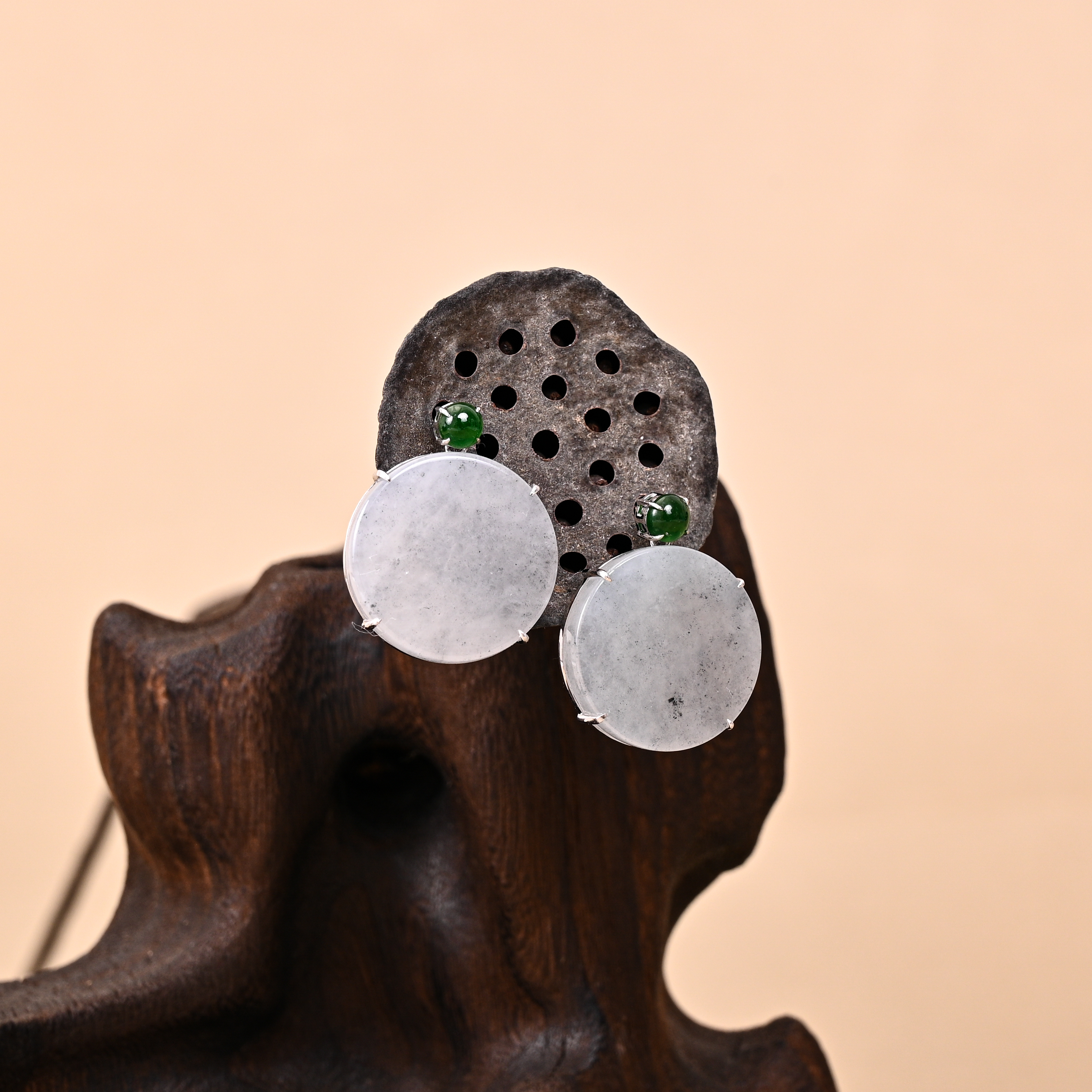 The Ming Studs Lunar Radiance